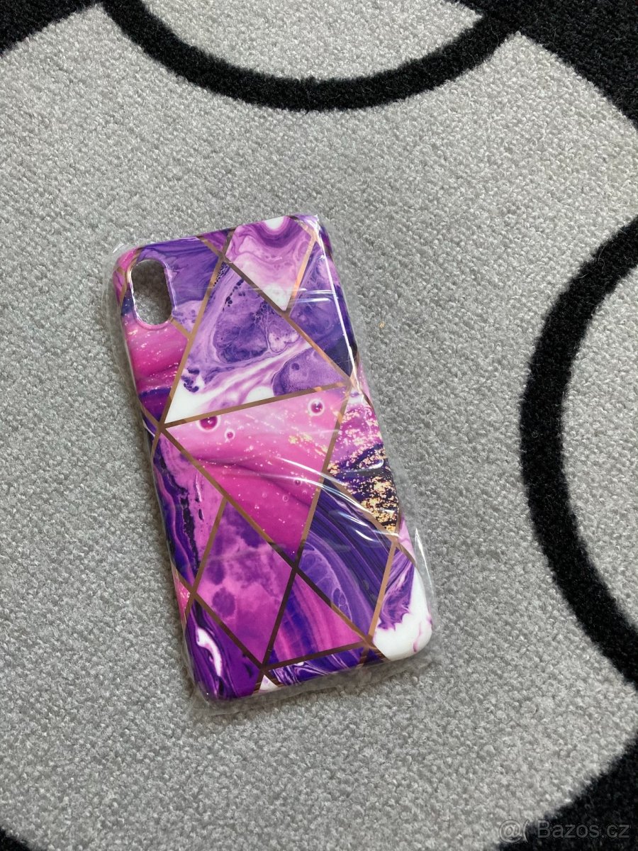 Fialový obal na iPhone XS Max