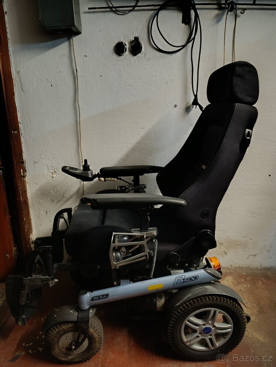 Elektrický invalidní vozík Ottobock B500