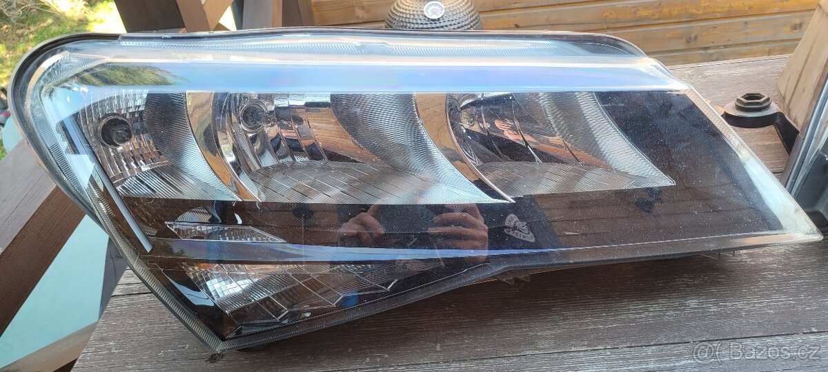 Škoda superb 3 - přední lampy halogen