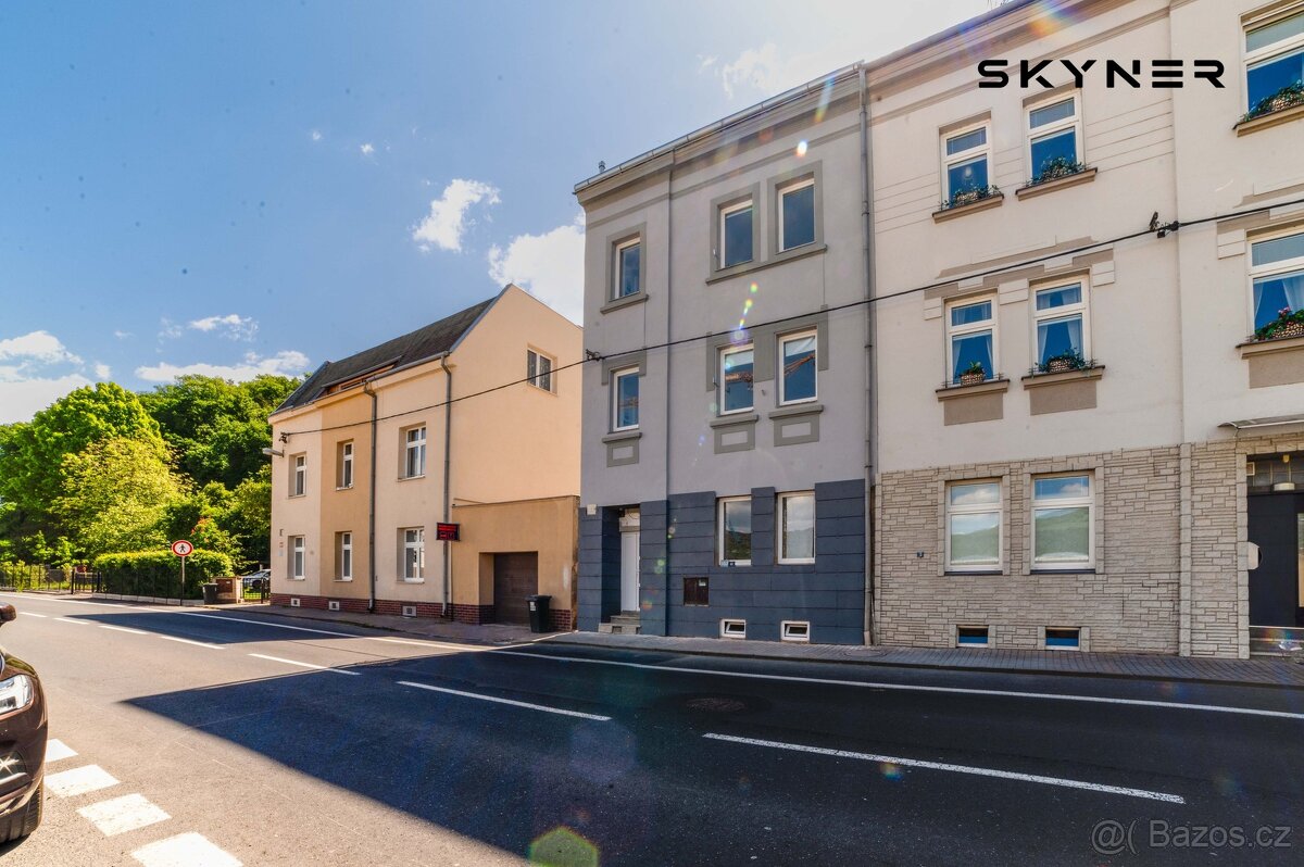 Pronájem byty 2+1, 55 m2 - podkrovní, ev.č. 01083