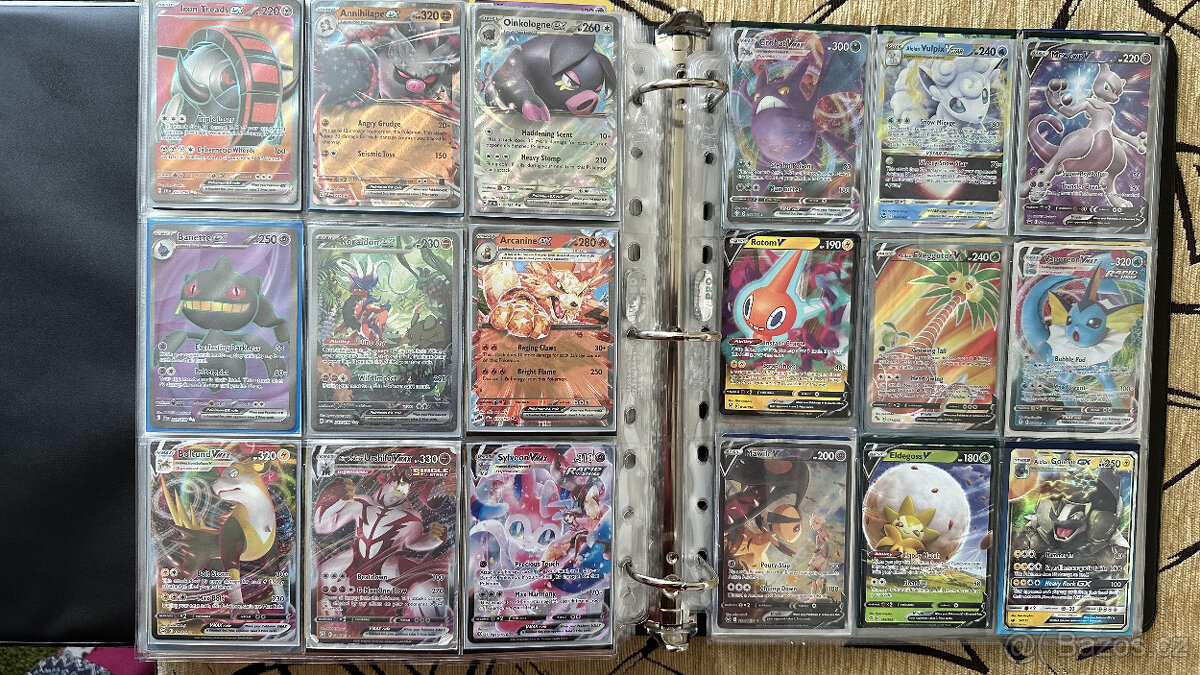 Rozsáhlá sbírka pokémon karet a ...