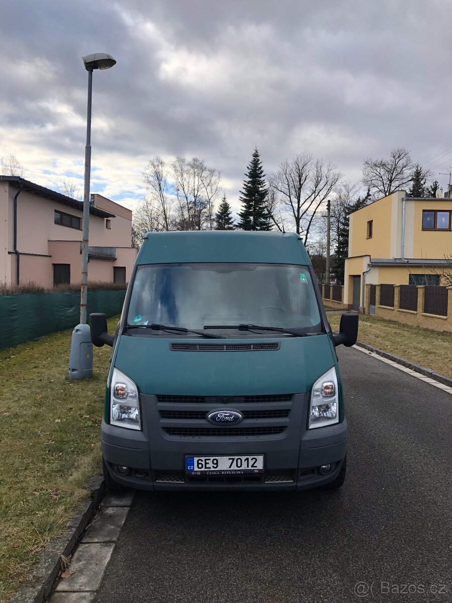 Ford Transit (r.v. 2011), 9 míst, nezávislé topení