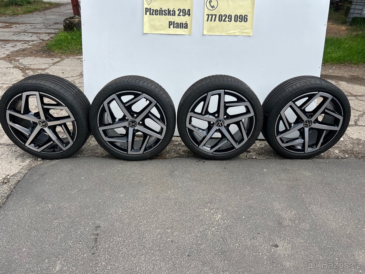 Originální alu kola VW Dallas R18 - ideální pro Golf 8