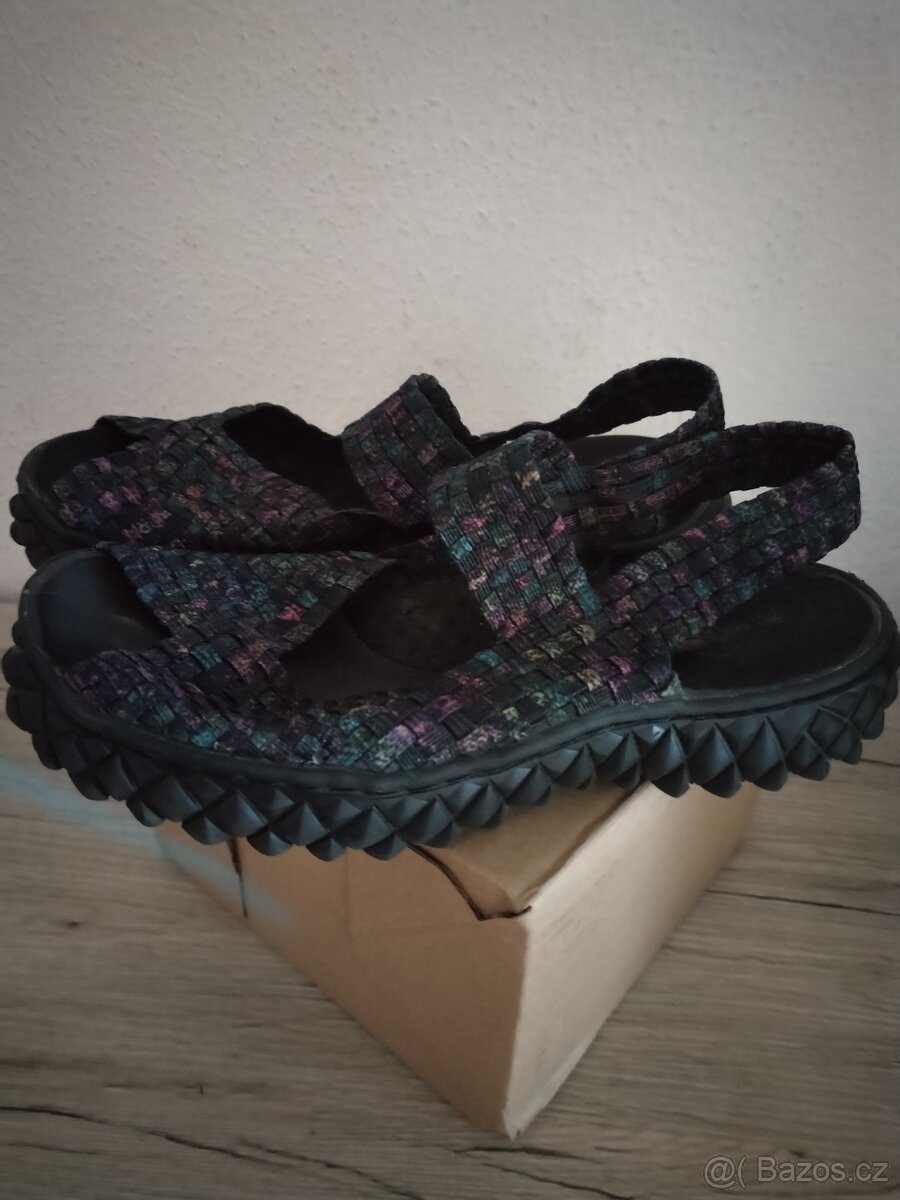 Damské letni super boty 39