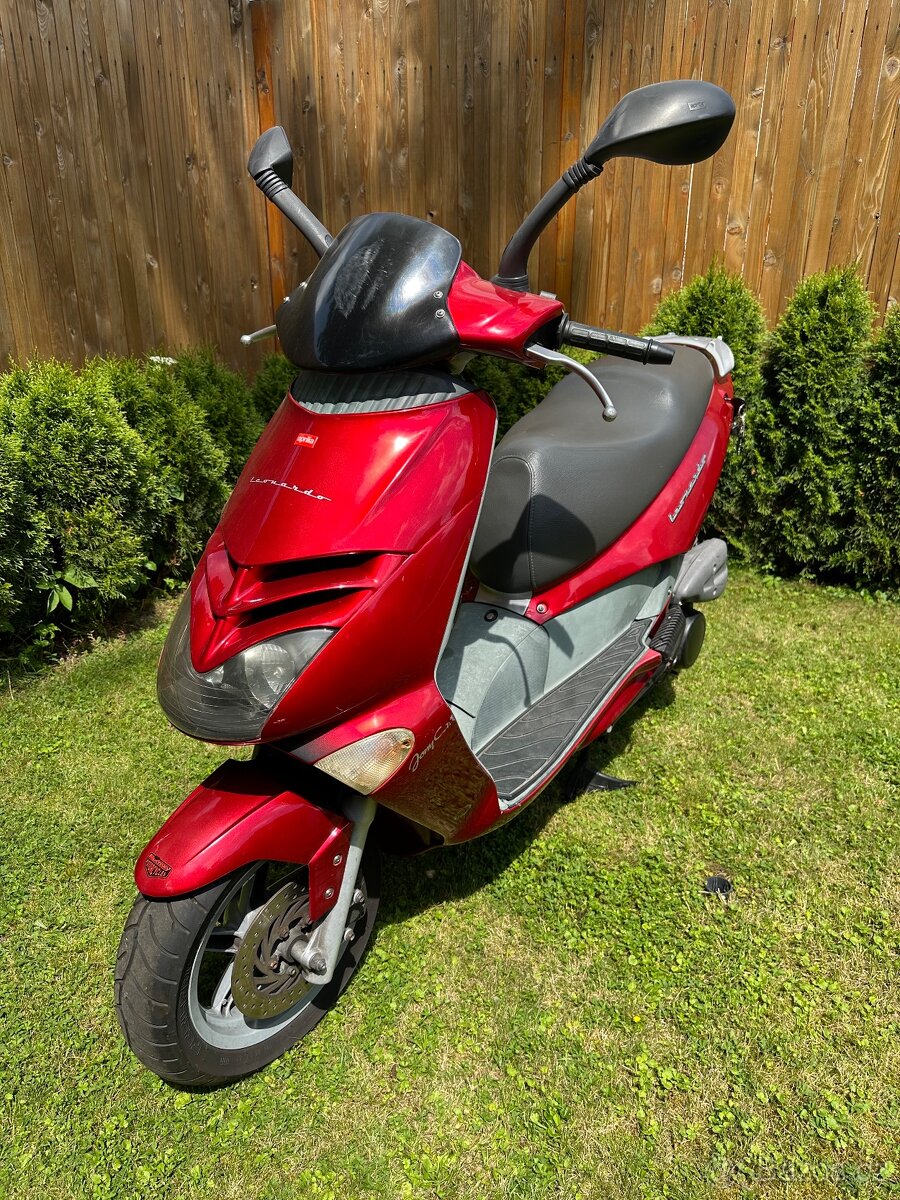 Aprilia Leonardo 125