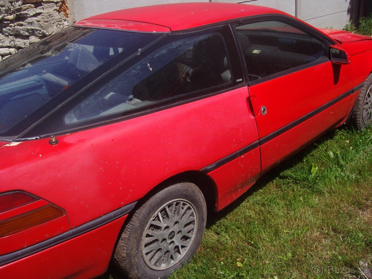 Ford Probe 2,2 s doklady