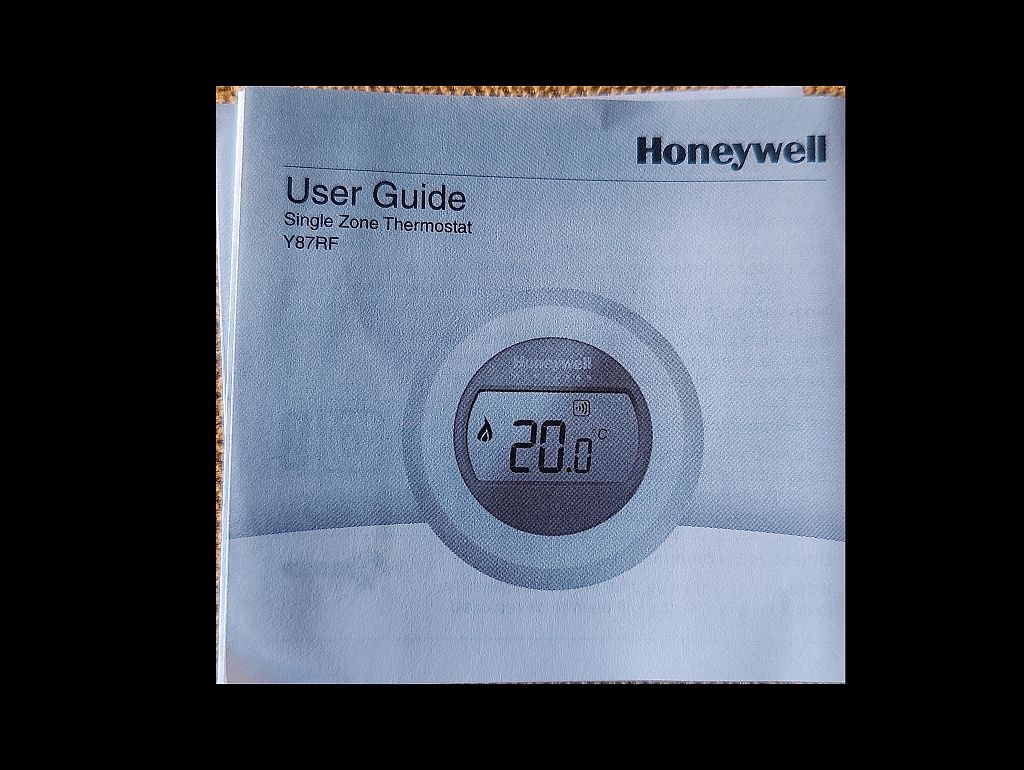Termostat Honeywell Y87RF