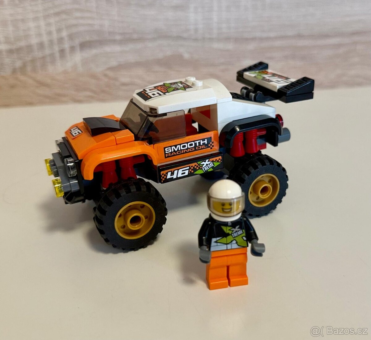 Lego City 60146 Náklaďák pro kaskadéry