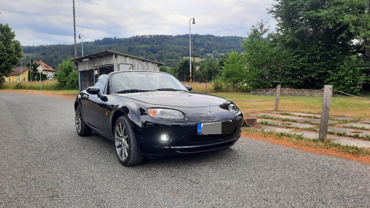 Pohádková Mazda MX-5 mx5 NC 2.0 118 kW - nájezd 102 tis. km