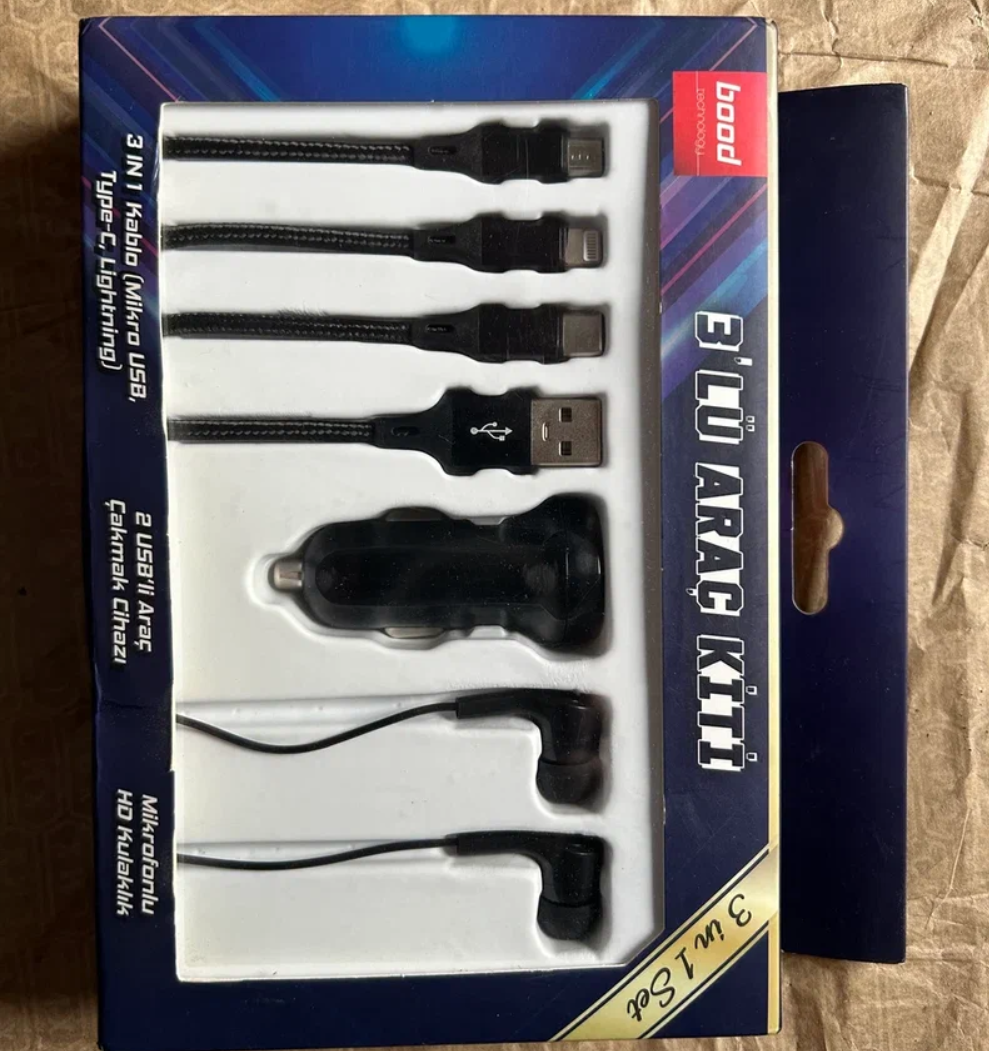 Nabijecka Micro USB, Lightning, USB-C kabel + sluchatka a na