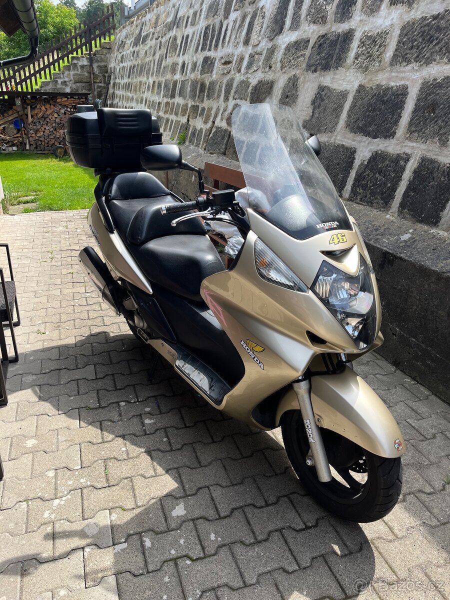 Prodám Skutr Honda Silver vin
