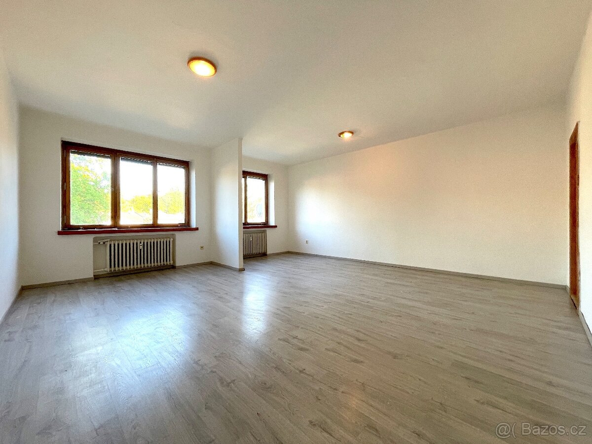 Pronájem bytu 1+1, Hronov – Husova ulice