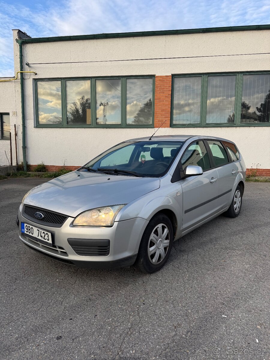Ford Focus 1.6i 74kW