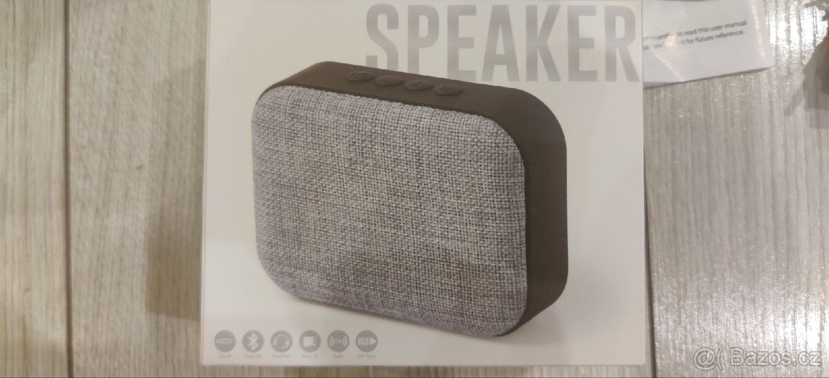 Bluetooth reproduktor s FM rádiem