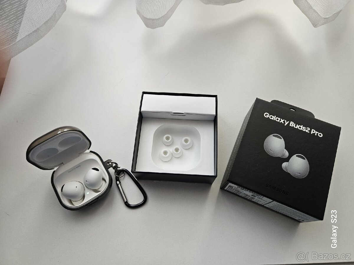 Samsung galaxy Buds 2pro bílé