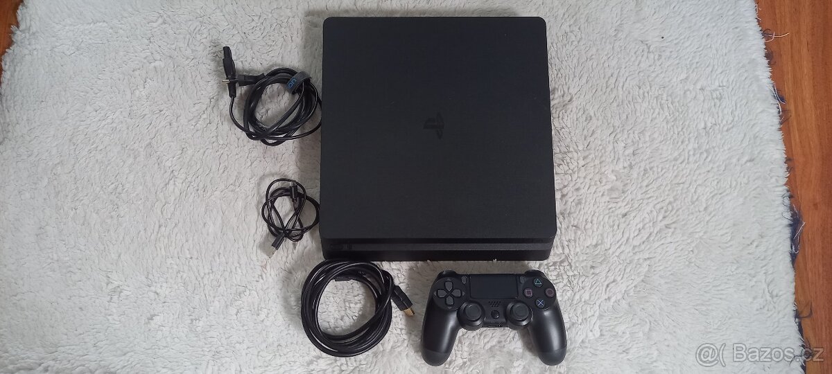 Playstation 4 500GB slim