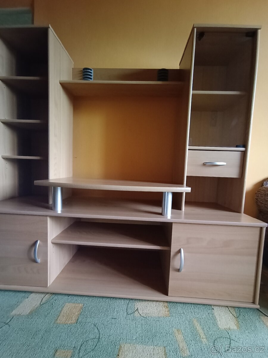 Obývací stěna