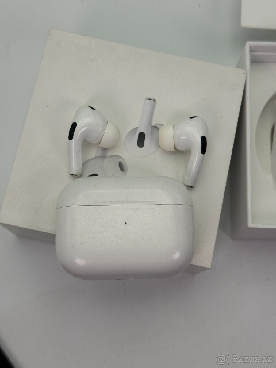 AirPods Pro 2nd Gen. - Lighting konektor