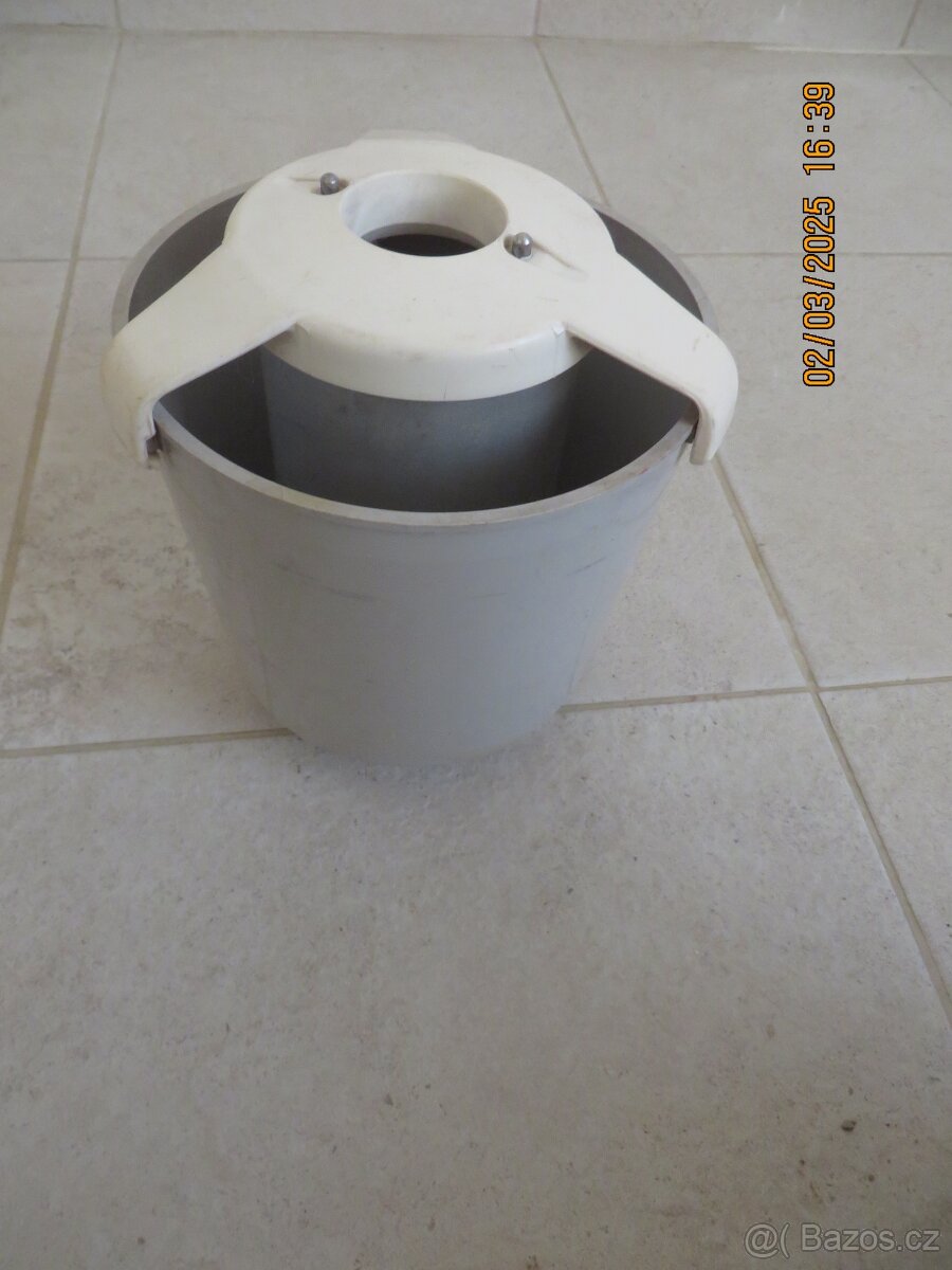 Strojek na zmrzlinu - ETA 0010, ETA 012, ETA 1012, ETA 022