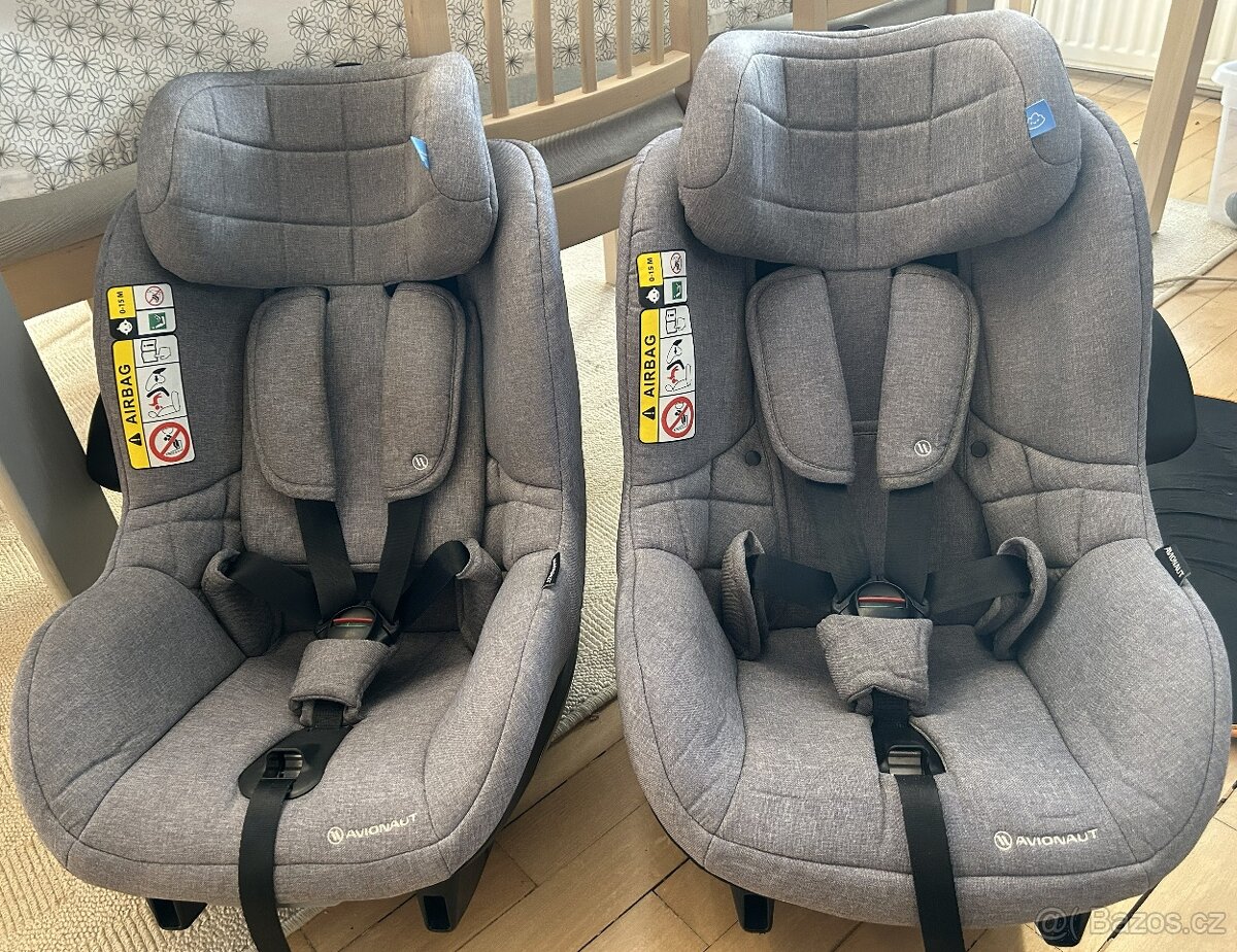 Avionaut aerofix 2 0 c Grey + IQ Base (Isofix) - dvojčata