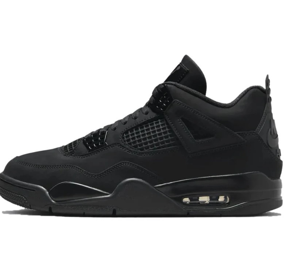 Air Jordan 4 Retro „Black Cat“ 2025 vel 45