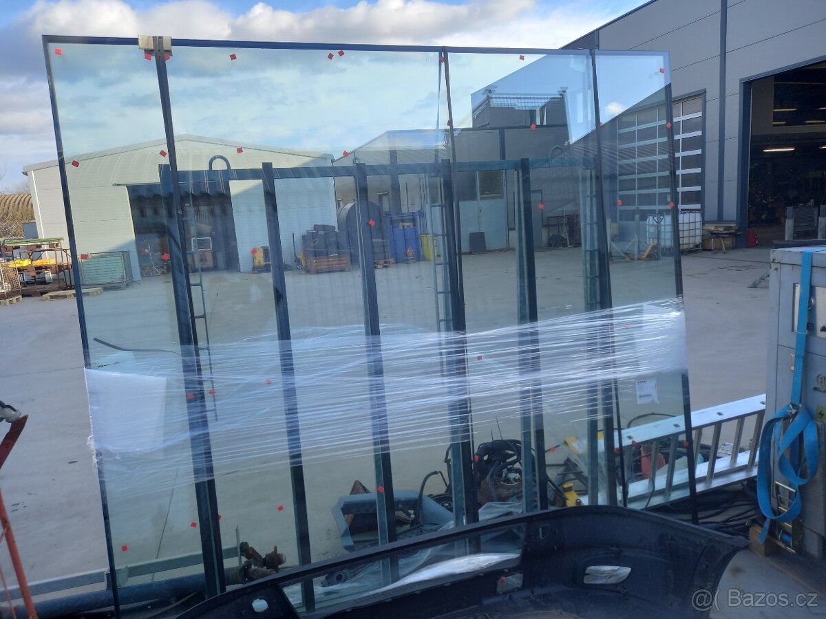 trojsklo pro HS portál atd 2484x2284  343kg