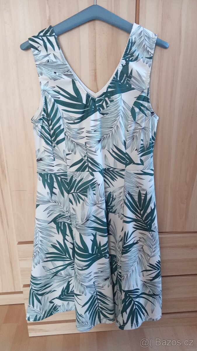 Dámské letní šaty krátký rukáv vel. 40/M