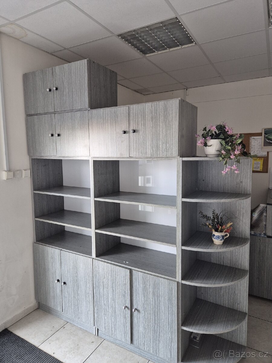 Kancelářský nabytek