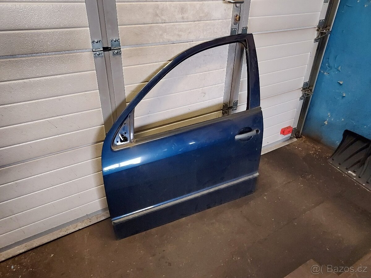 levé přední dveře Fabia 1