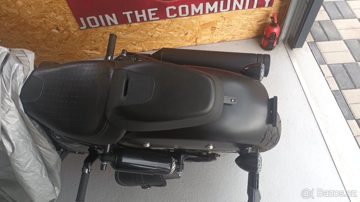 Indian chief bobber dark horse