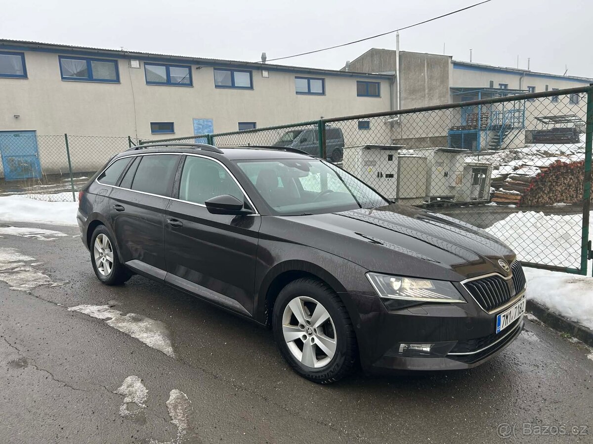 Škoda Superb III