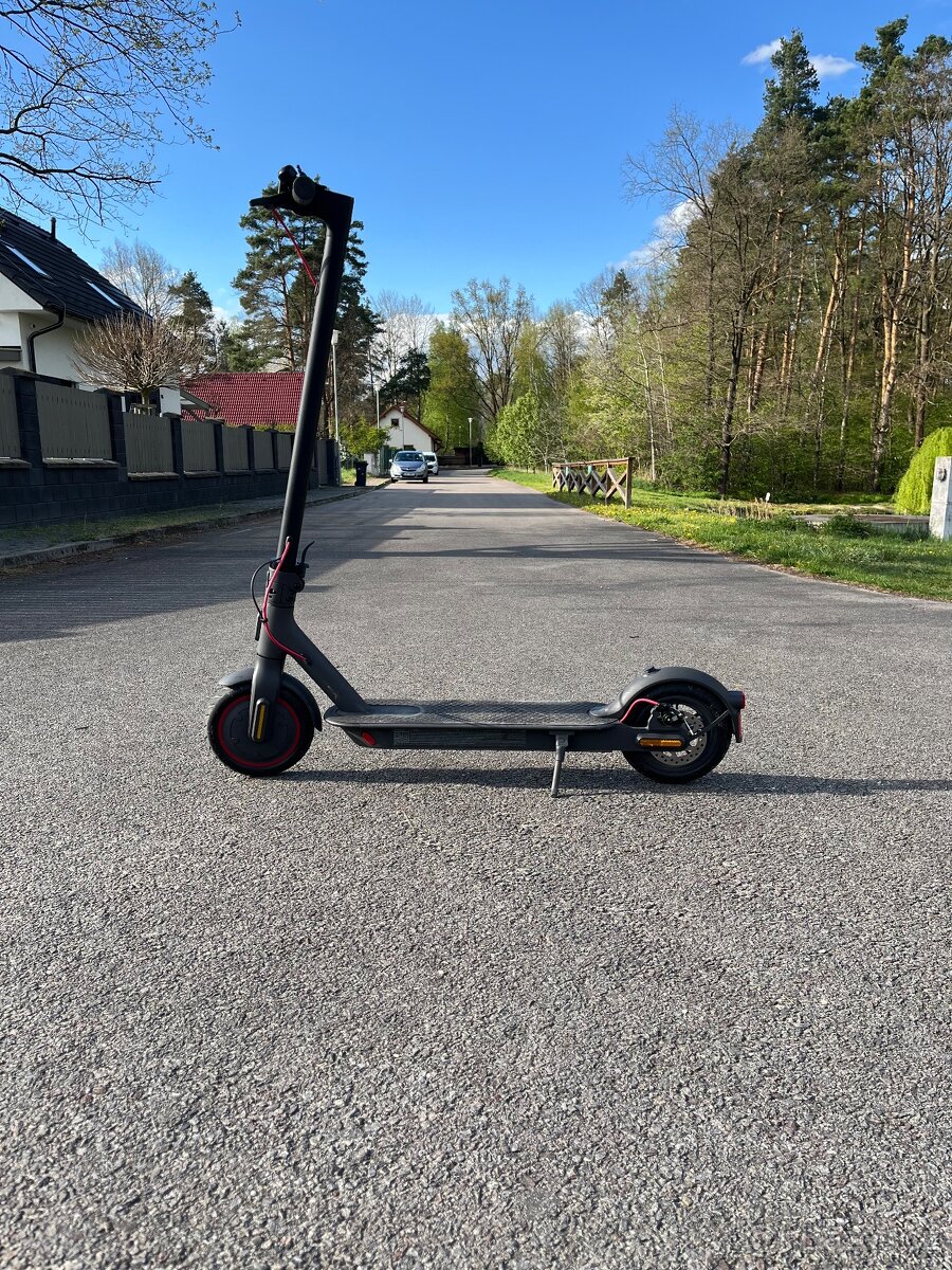 Elektrická koloběžka Xiaomi mi scooter Pro 2