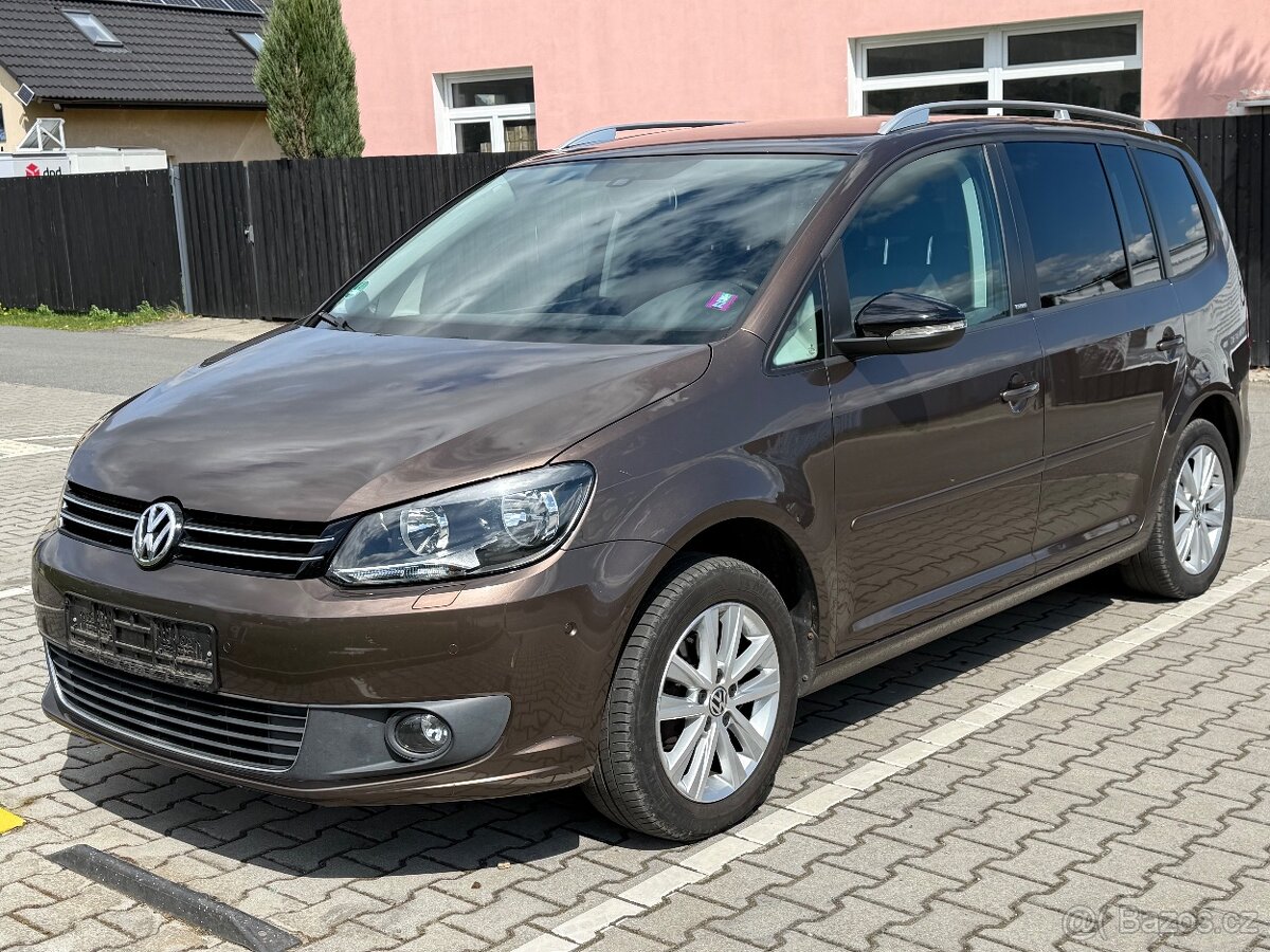VOLKSWAGEN TOURAN STYLE 1.2 TSI 2011