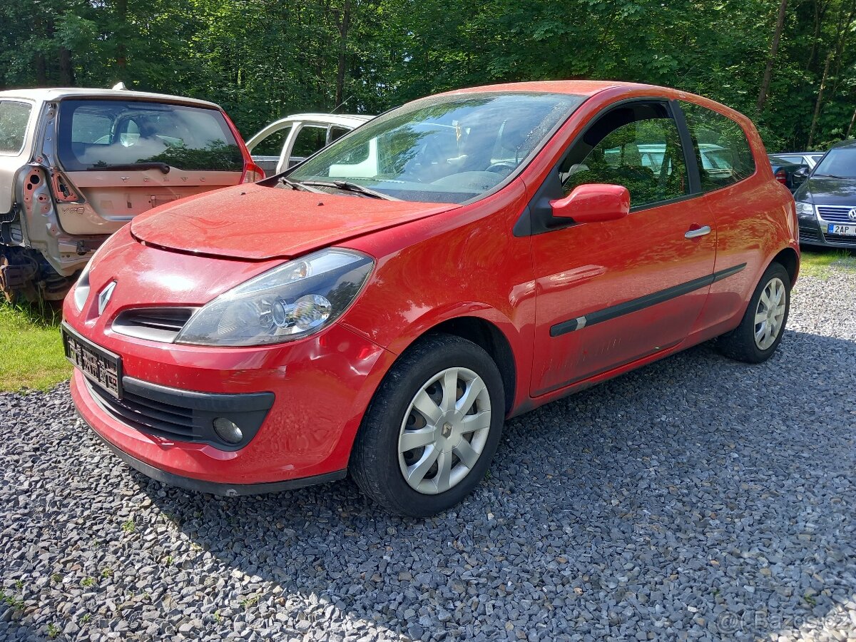 NÁHRADNÍ DÍLY - Renault Clio