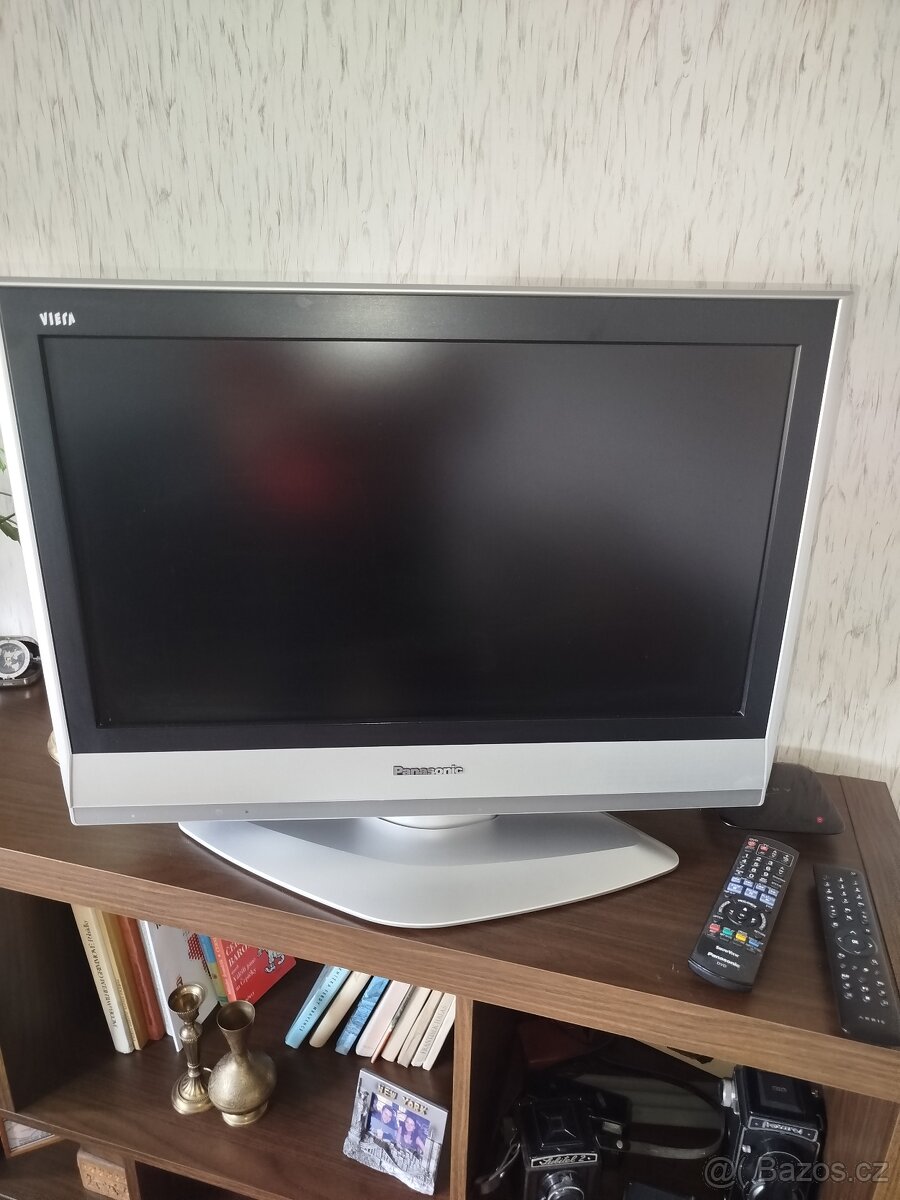 Televize Panasonic Viera 80 cm