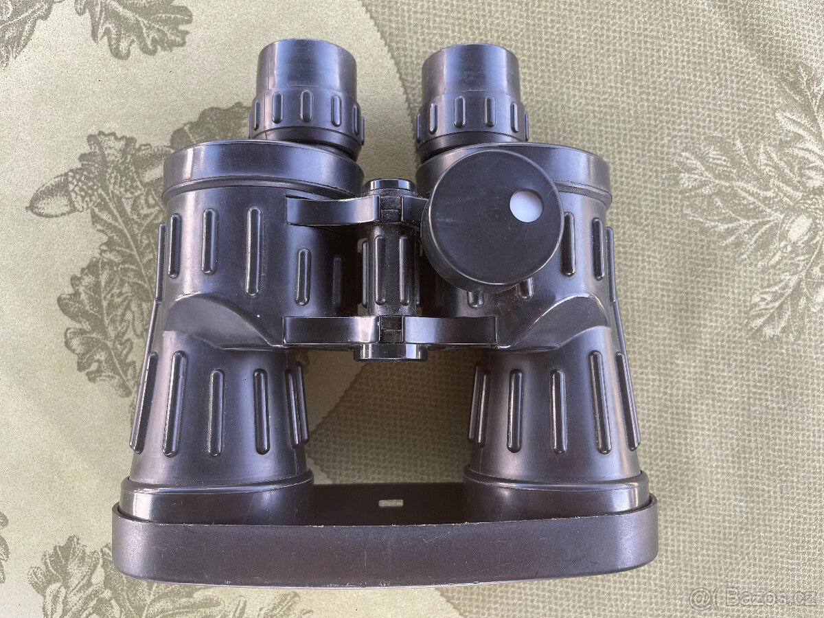Dalekohled Bushnell 7×50, waterpoof, kompas