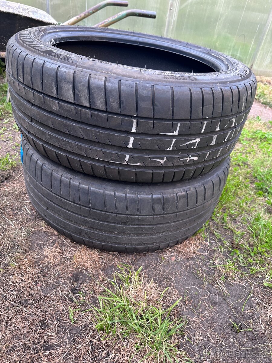 2ks letních pneu 235/45 R18 - Michelin PilotSport4