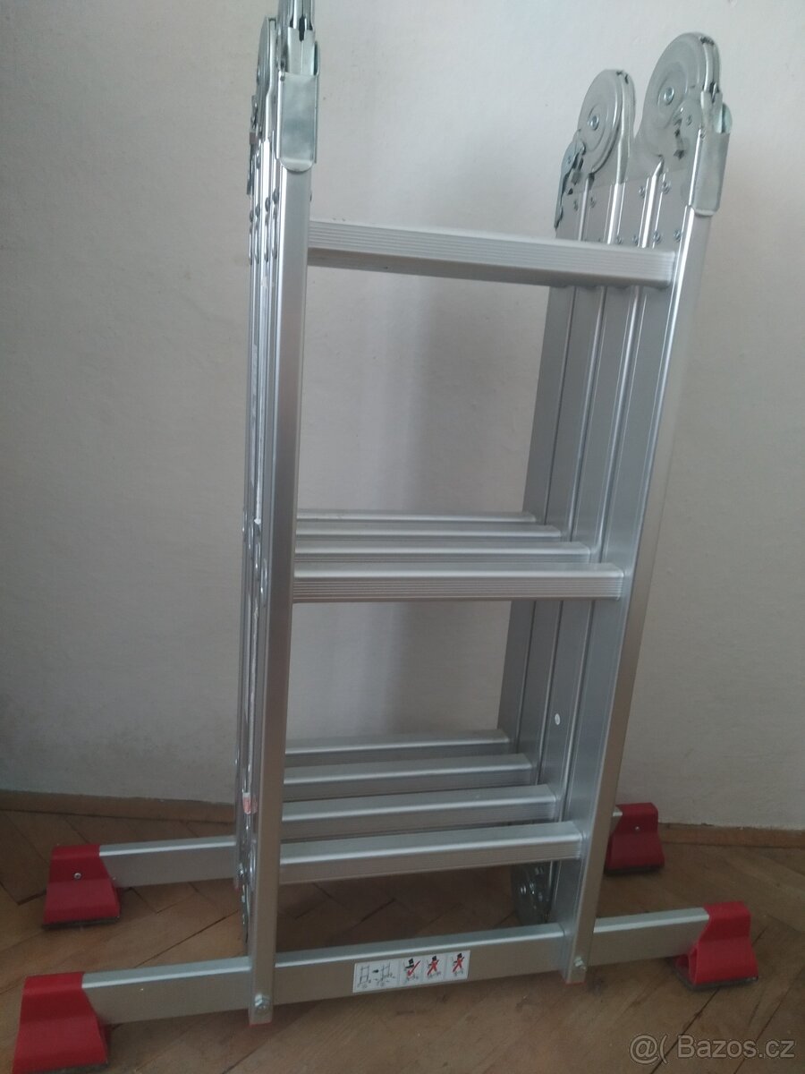 Kloubový žebřík