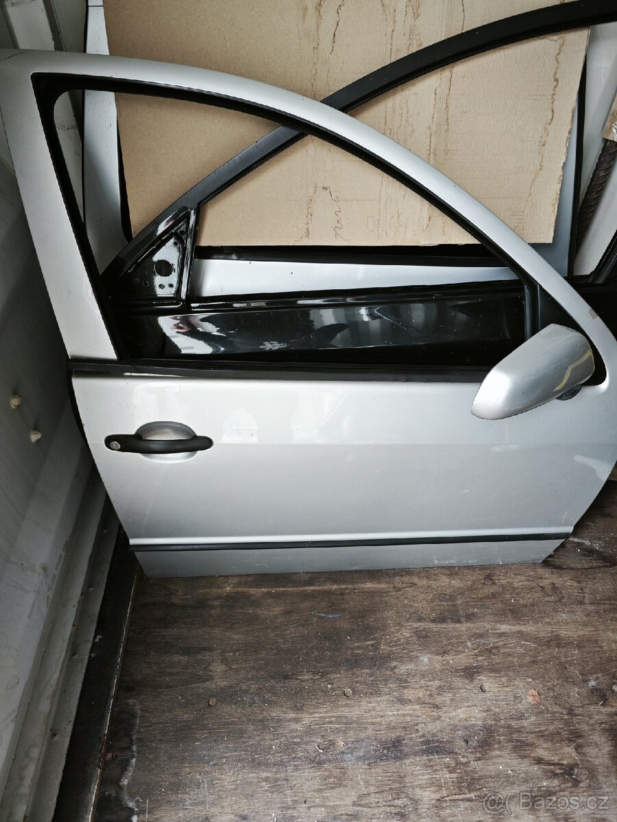 Dveře spolujezdce Škoda fabia 1
