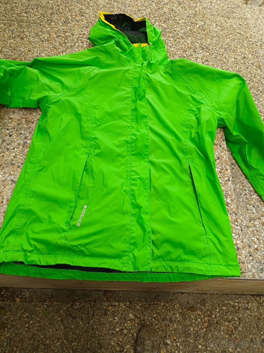 Bunda Větrovka nepromokavá REGATA 250 Kč. Unisex. Vel. 44
