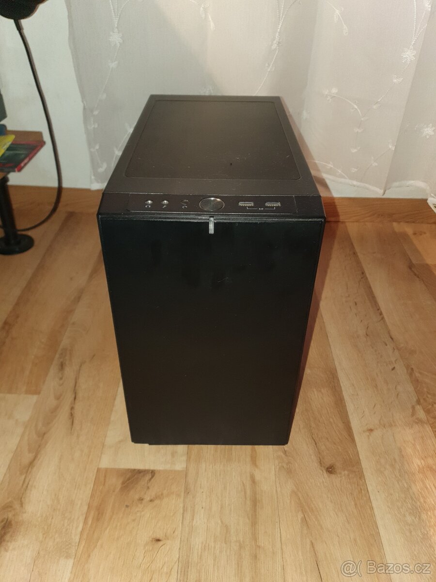 Mini ITX PC Fractal Design Nano S