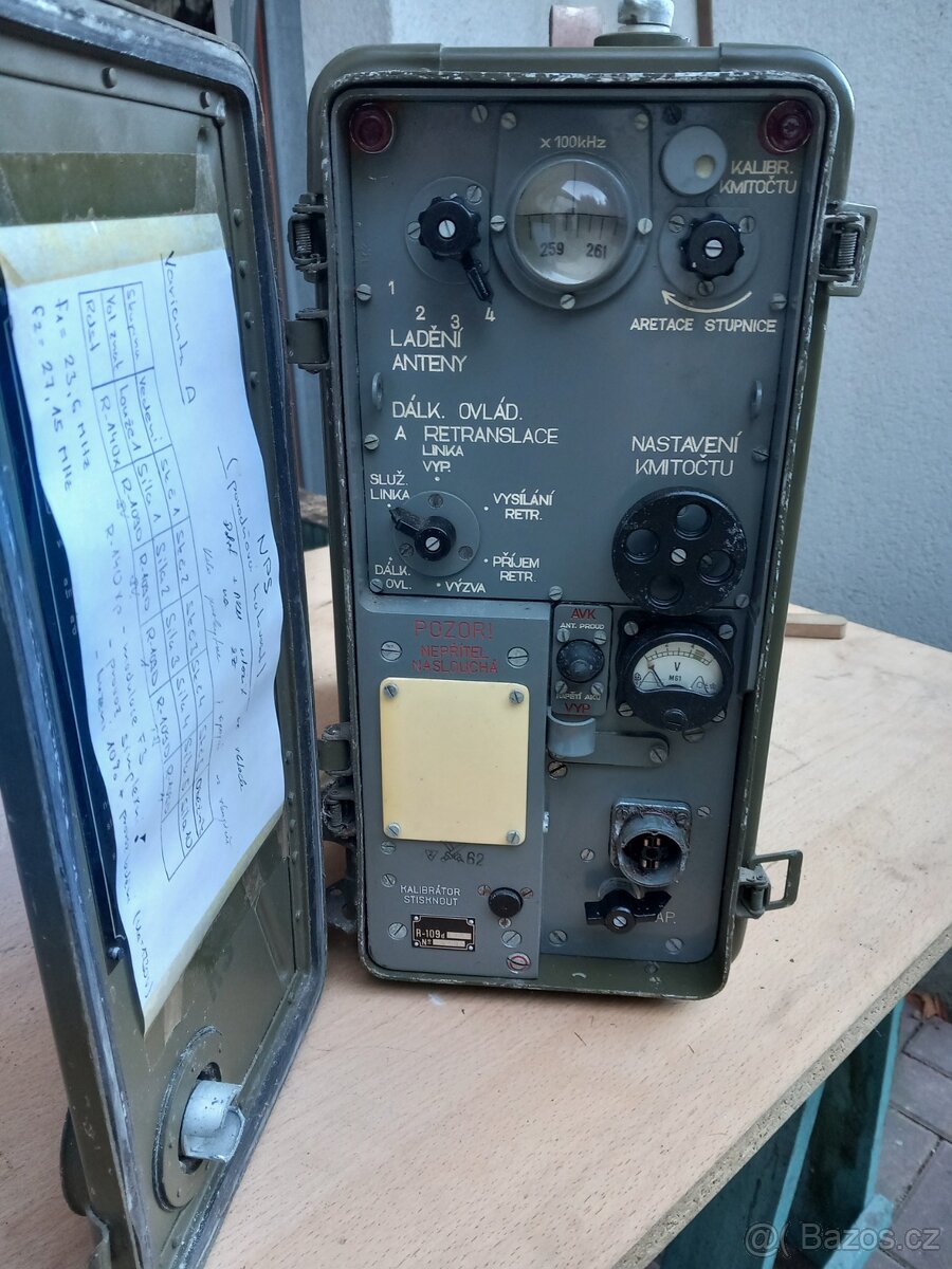 Vojenská radiostanice R 109d