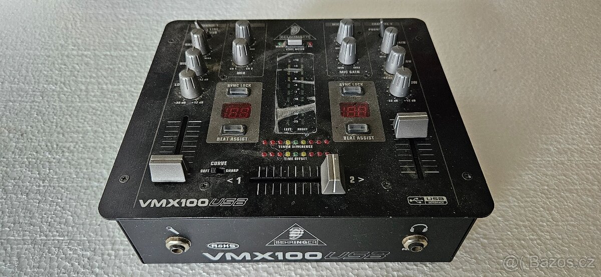 Mix Behringer VMX100 USB