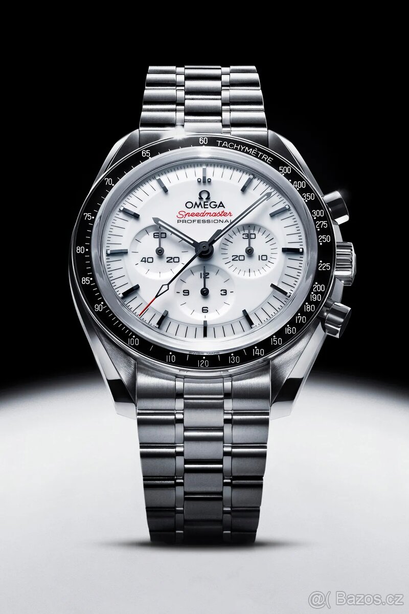 Omega Speedmaster Moonwatch  Professional 2025 bílý ciferník