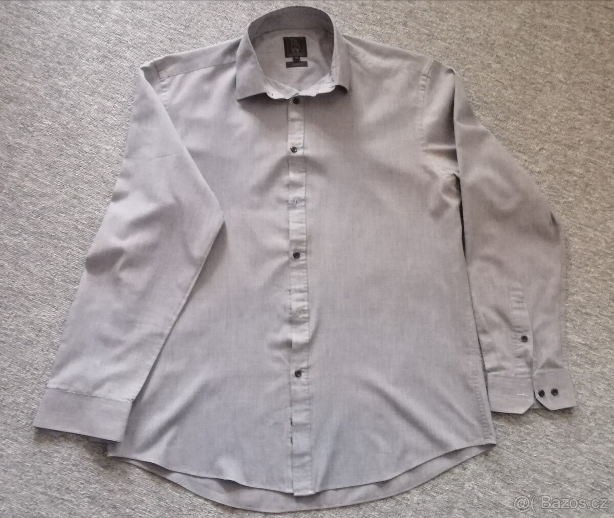 Značkové košile Taylor & Wright a Pier One