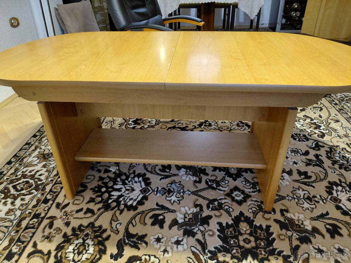 Konferenční stolek