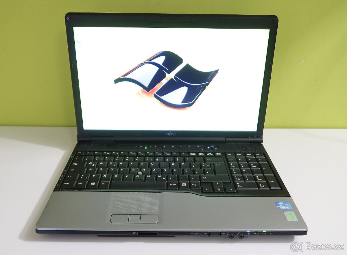 FUJITSU E752 /i5-3340/8GB/SSD512GB/FULLHD IPS/W11/ZÁRUKA