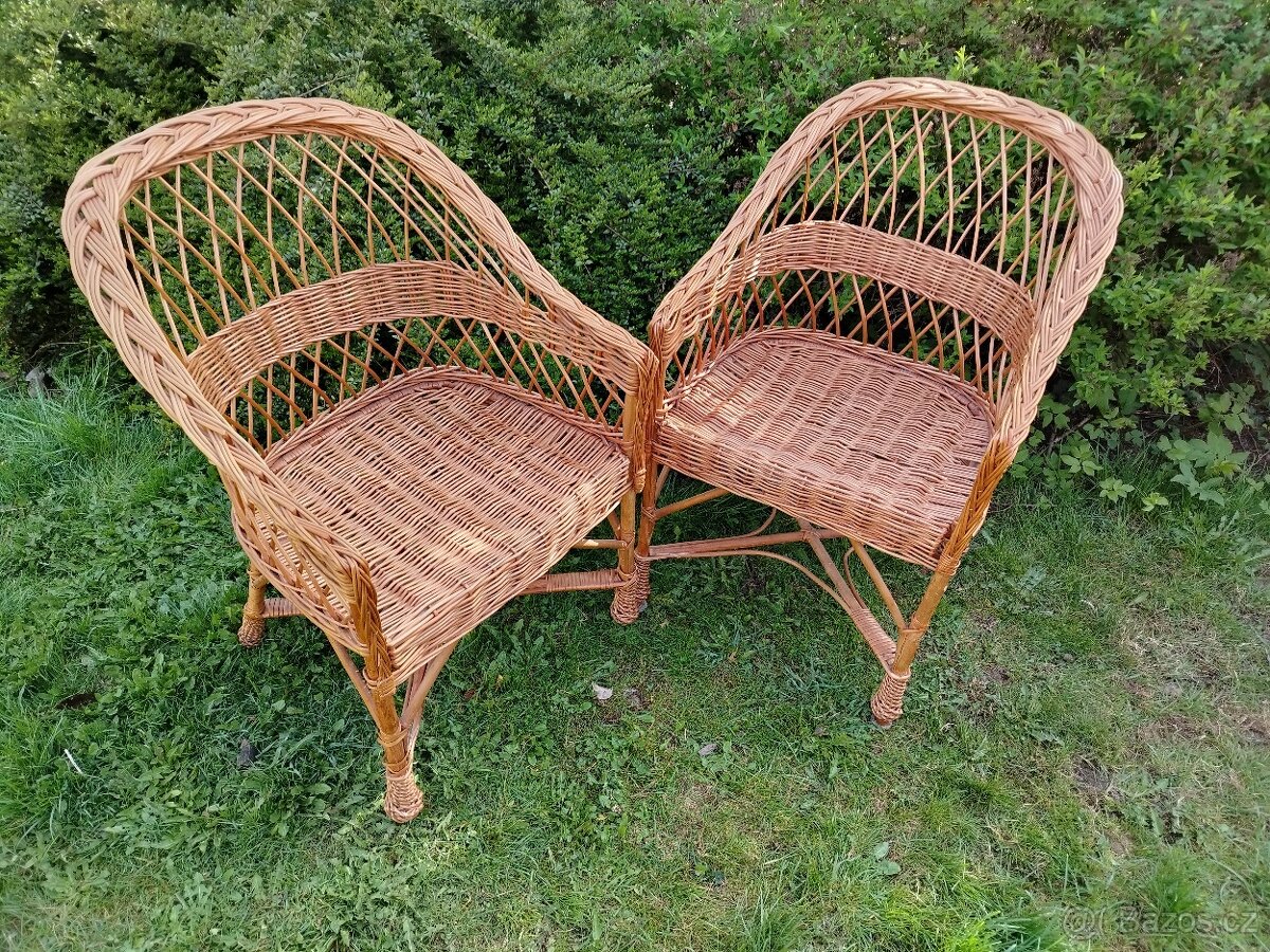 Prodám proutěná křesla