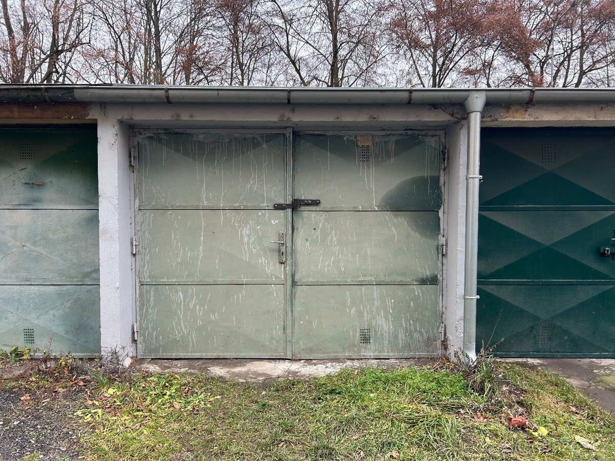 Pronájem garáže v K.Vary Mattoniho nábřeží bez ELE