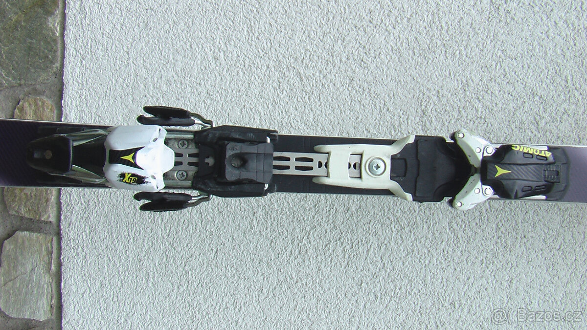 ATOMIC X16 pro jednu lyži